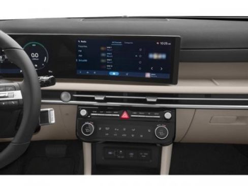 Certified 2025 Hyundai Tucson SEL image 12