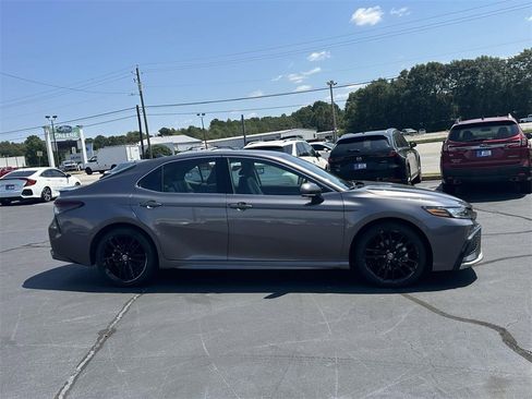 Used 2024 Toyota Camry XSE image 26