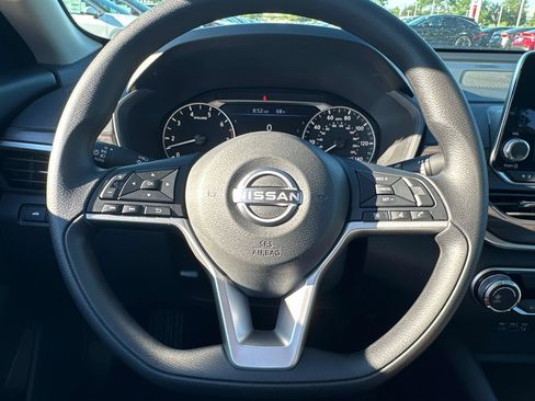 New 2026 Nissan Altima 2.5 SV AWD/4WD image 40