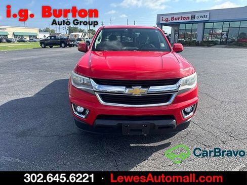 Used 2018 Chevrolet Colorado LT w/ LT Convenience Package RWD image 7