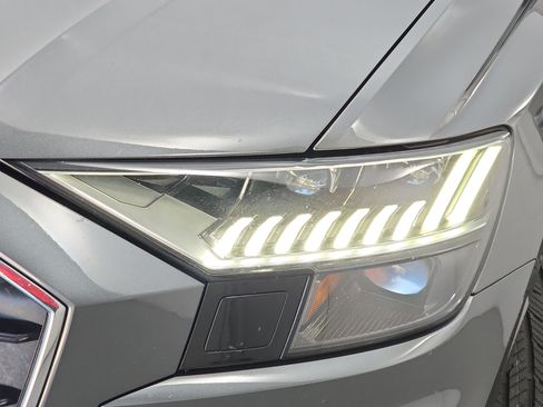 Used 2021 Audi Q8 Premium Plus image 63