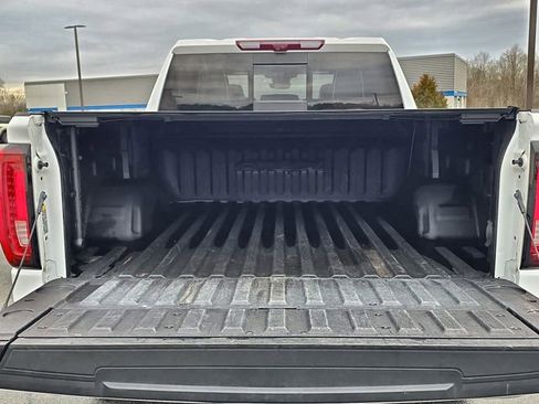 Used 2024 GMC Sierra 1500 AT4X AWD/4WD image 16