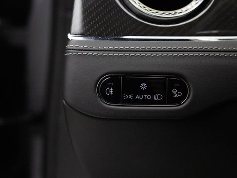 New 2025 Bentley Flying Spur Plug-In Hybrid image 25