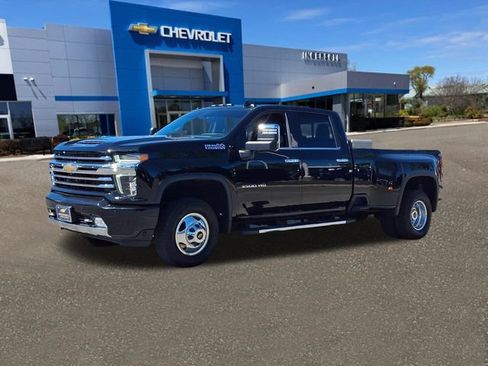 Used 2022 Chevrolet Silverado 3500 High Country AWD/4WD image 34
