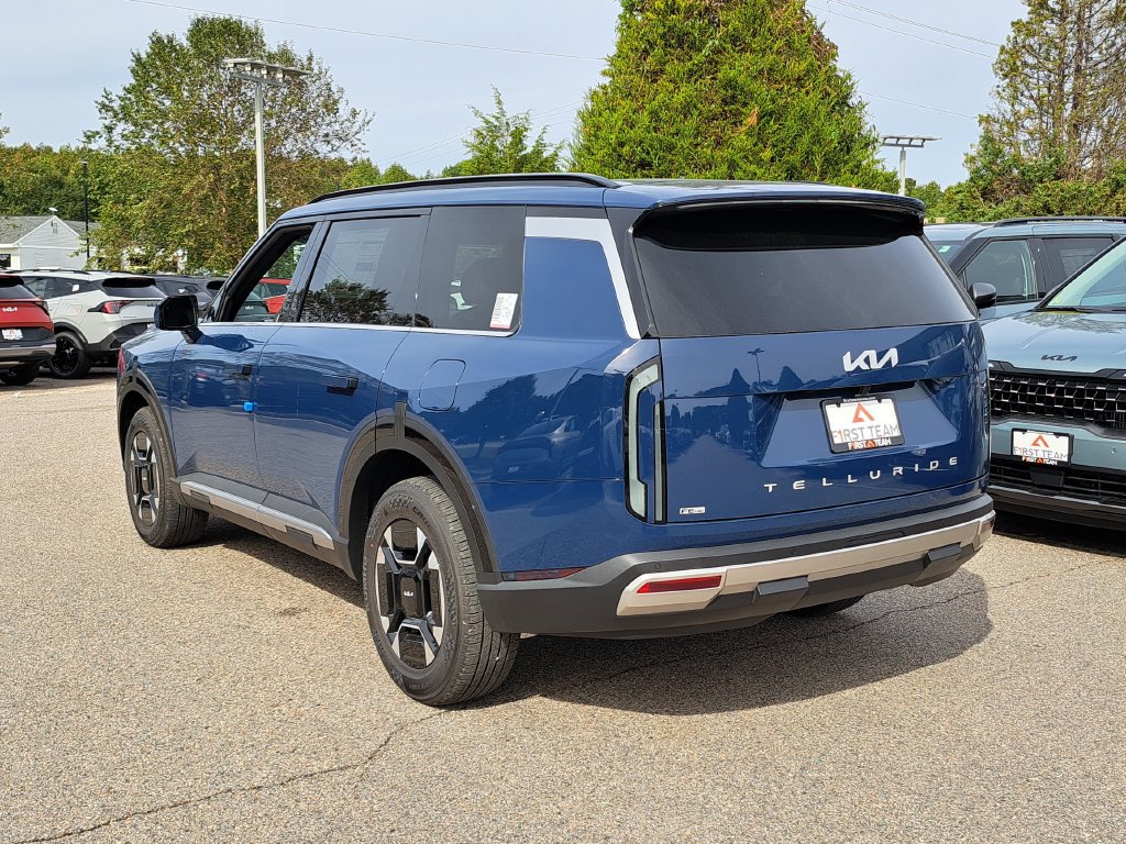 New 2027 Kia Telluride EX FWD image 6