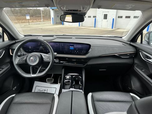 Used 2025 Buick Envision Sport Touring image 16