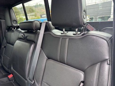 Used 2021 Chevrolet Silverado 1500 High Country w/ Technology Package image 27