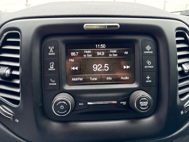 Used 2018 Jeep Compass Sport FWD image 19