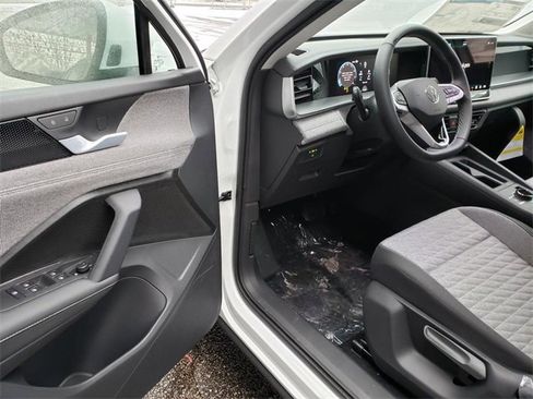 New 2026 Volkswagen Tiguan S image 6