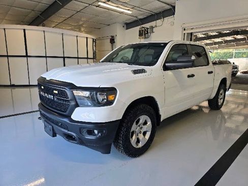 Used 2024 RAM 1500 Tradesman w/ Trailer Tow Group AWD/4WD image 3
