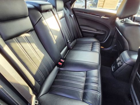 Used 2023 Chrysler 300 S image 20