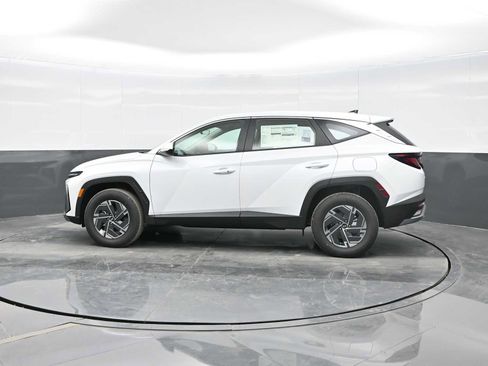 New 2026 Hyundai Tucson Blue SE w/ Tow & Go Package image 5