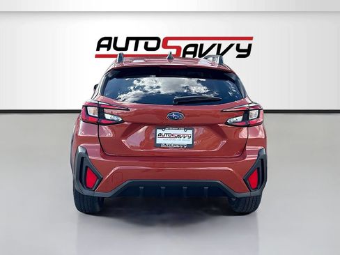 Used 2025 Subaru Crosstrek 2.5i Premium AWD/4WD image 6