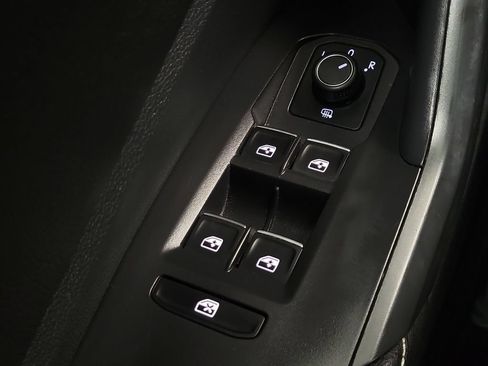 Used 2024 Volkswagen Jetta SE FWD image 15