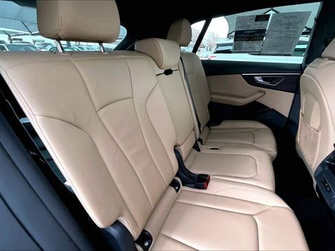 Used 2023 Audi Q8 Premium w/ Black Optic Package image 20