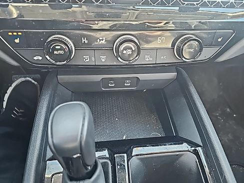 Used 2023 Honda Accord EX-L image 12