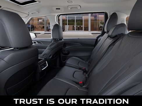 New 2026 Kia Carnival SX image 18