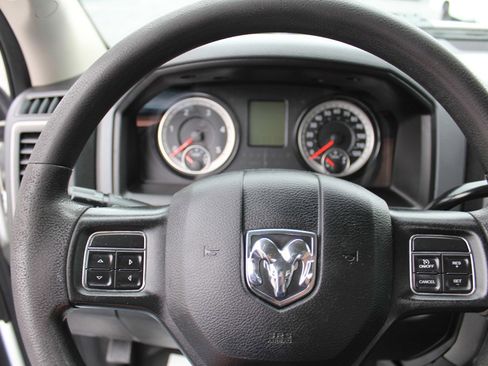 Used 2018 RAM 3500 Tradesman w/ Chrome Appearance Group AWD/4WD image 18