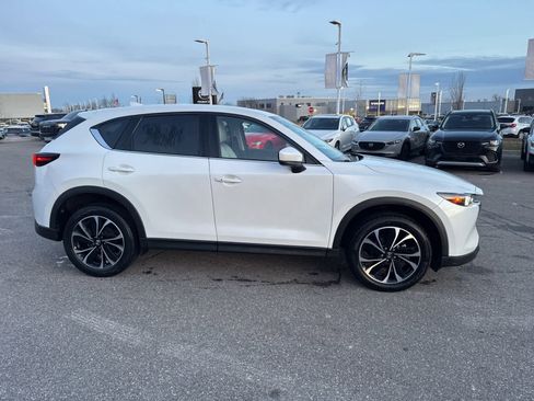 Used 2023 MAZDA CX-5 AWD 2.5 S w/ Premium Plus Pkg image 4