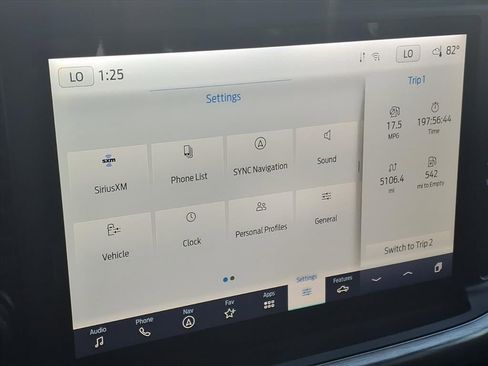 Certified 2023 Ford F150 Lariat w/ Equipment Group 502A High image 26