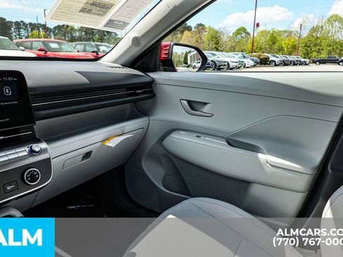 Used 2026 Hyundai Kona SE FWD image 43