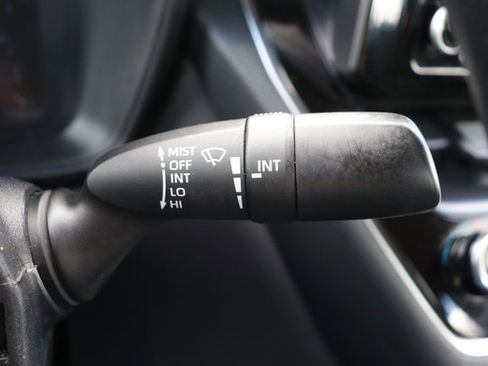 Used 2022 Toyota Corolla LE image 21