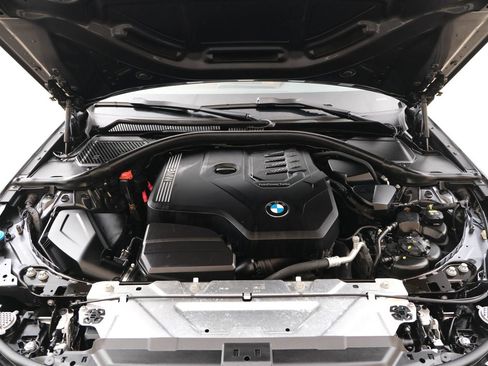 Used 2022 BMW 330i xDrive 330i xDrive Sedan 4D w/ Driving Assistance Package image 18