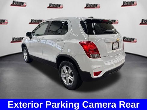 Used 2018 Chevrolet Trax LS AWD/4WD image 8