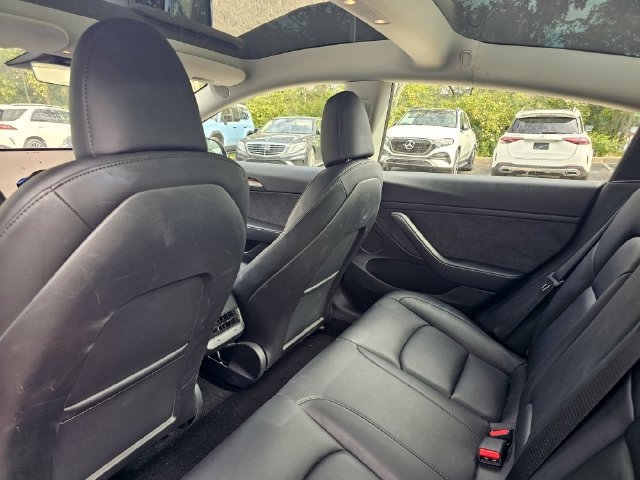 Used 2023 Tesla Model 3 Standard Range RWD image 8
