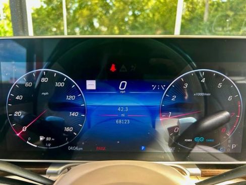 Used 2022 Mercedes-Benz S 500 4MATIC image 16