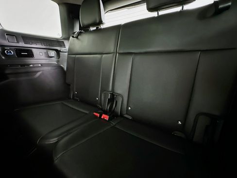 Used 2024 Hyundai Santa Fe Limited image 27