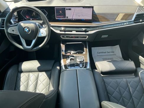 Used 2024 BMW X7 xDrive40i image 28