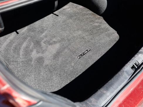 Used 2014 Nissan Altima 2.5 SV image 23