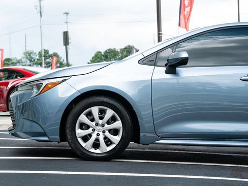 Used 2023 Toyota Corolla LE FWD image 22