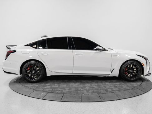 Used 2026 Cadillac CT5 V Blackwing w/ Carbon Fiber 1 Package image 10