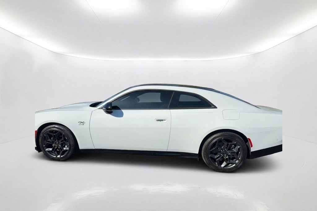 Used 2025 Dodge Charger Daytona R/T w/ Sun & Sound Package AWD/4WD image 9