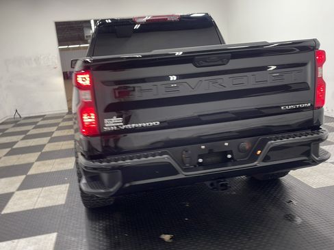 Used 2024 Chevrolet Silverado 1500 Custom AWD/4WD image 15