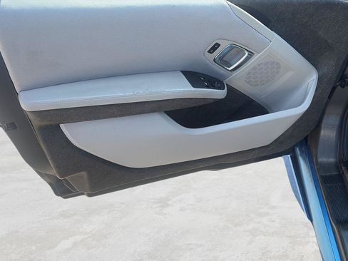 Used 2014 BMW i3 RWD image 12