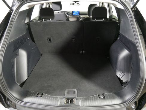 Used 2022 Ford Escape SE FWD image 18