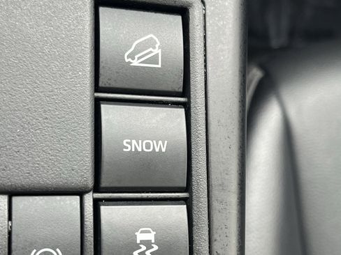 Used 2023 Toyota Highlander XSE image 21