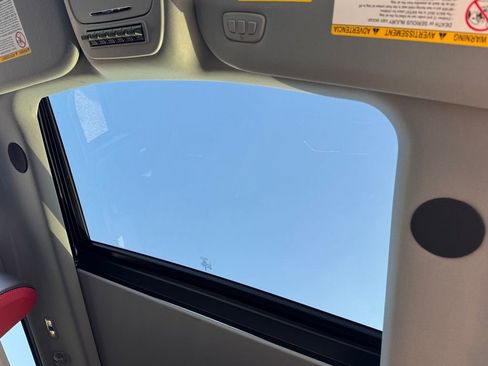 New 2025 Ford F250 Lariat w/ Lariat Ultimate Package image 19