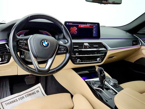 Used 2021 BMW 540i w/ Premium Package RWD image 12