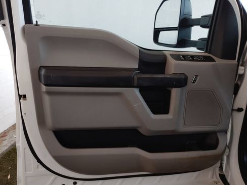Used 2017 Ford F450 XL w/ Power Equipment Group RWD image 22