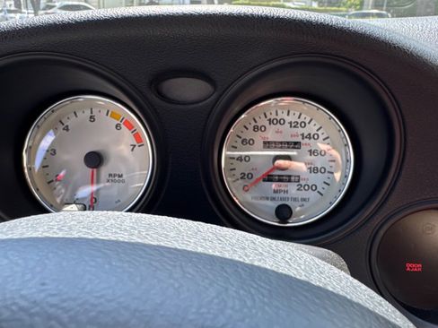 Used 2001 Dodge Viper RT/10 RWD image 13