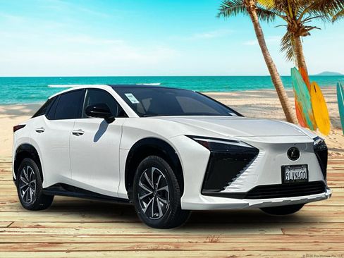 Used 2023 Lexus RZ 450e Premium w/ Technology Package image 8