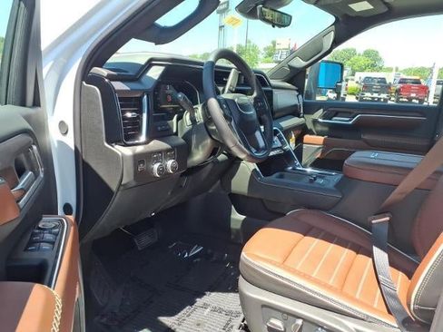 New 2026 GMC Sierra 2500 Denali Ultimate AWD/4WD image 7