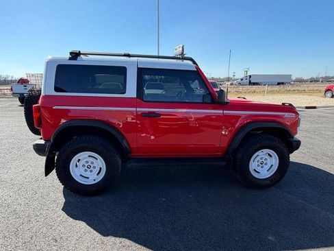 Certified 2024 Ford Bronco Heritage Edition image 4