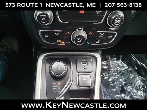 Used 2021 Jeep Compass Latitude image 17