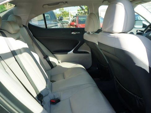 Used 2011 Lexus IS 250 RWD image 20