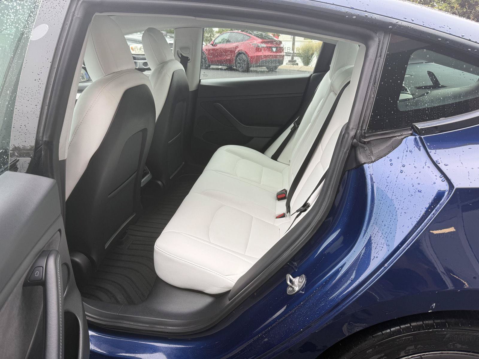 Used 2022 Tesla Model 3 Long Range AWD/4WD image 10